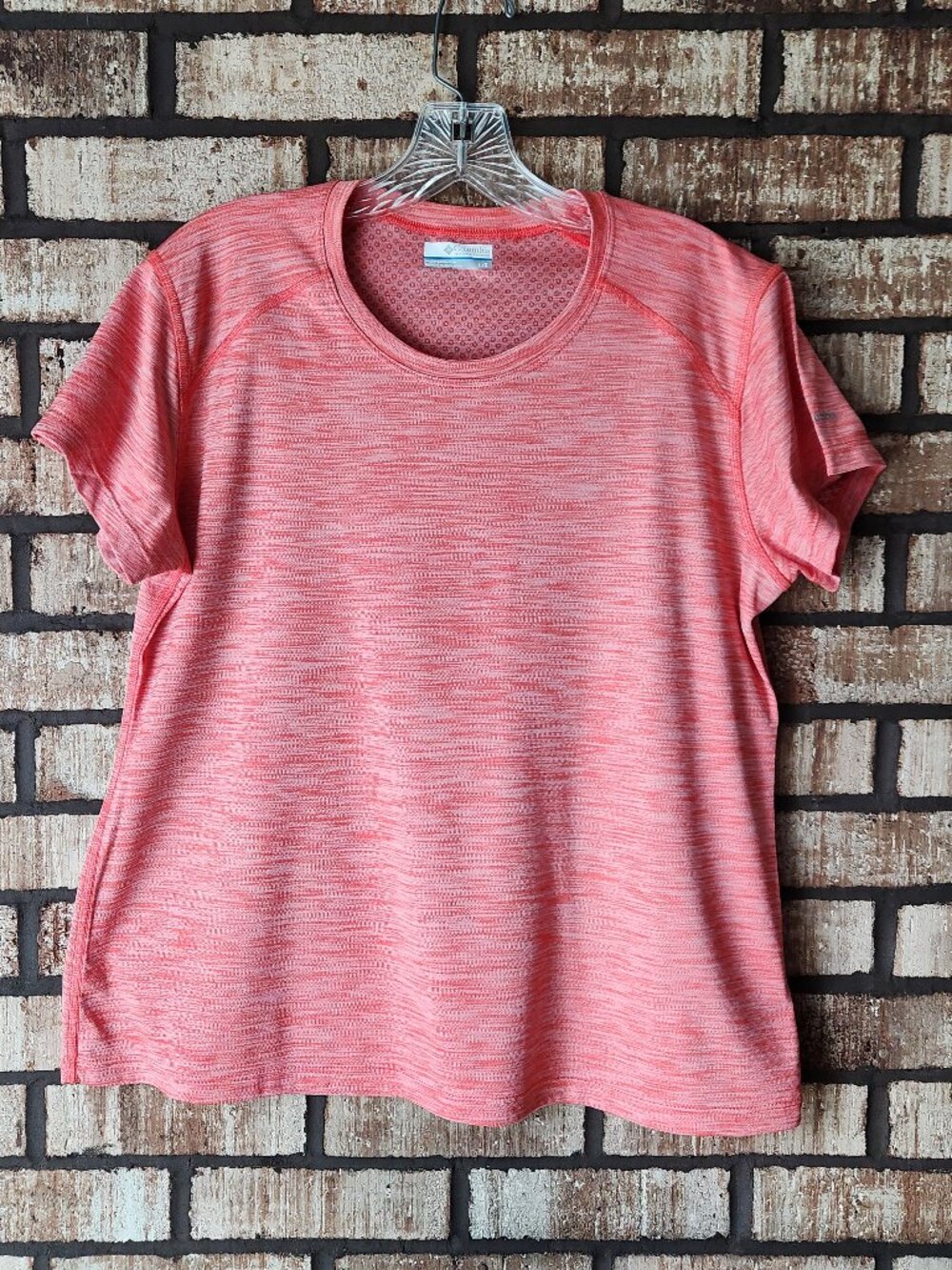 Columbia Short Sleeved Shirt Size L